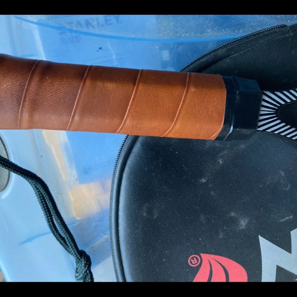 Ektelon Excel Racket Ball Racket with cover - Picture 4 of 7